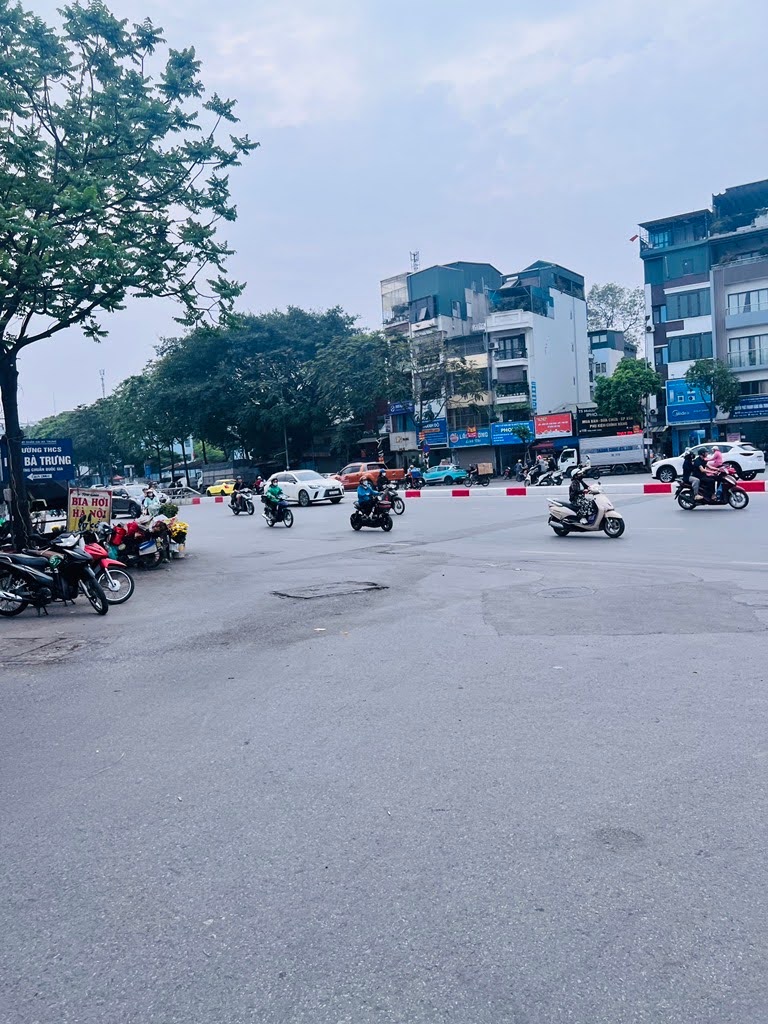 BÁN NHÀ PHỐ TRẦN KHÁT CHÂN - 2 PN - 45M² - 4 TỶ X - SỔ ĐỎ CHÍNH CHỦ - Ảnh chính